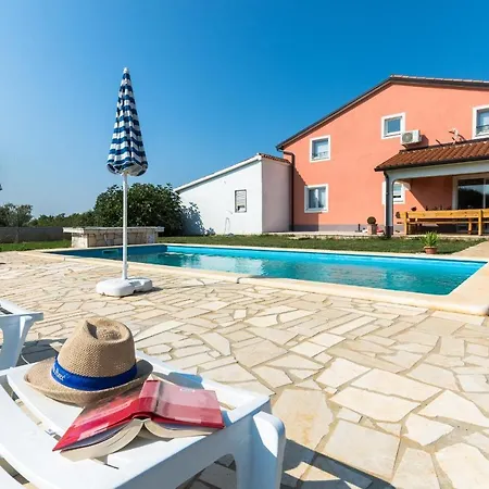 Casa vacanze Roza Sveti Lovreč Pazenatički