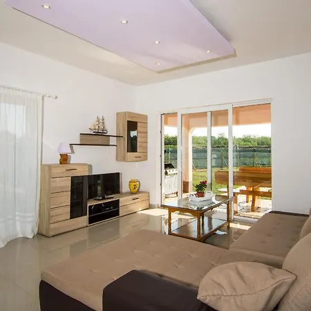 Casa vacanze Roza Sveti Lovreč Pazenatički
